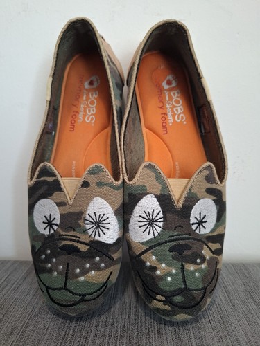 Bobs sketchers dog face - dog,