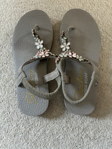 Skechers yoga foam daisy flip - skechers,