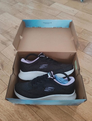 Women sketchers sketch - sketchers, lite