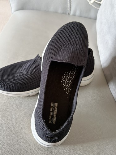 Women sketchers walk - women’s, go