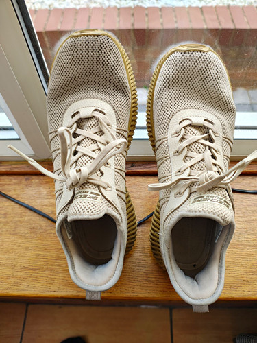 Sketcher trainers size uk7 - ,