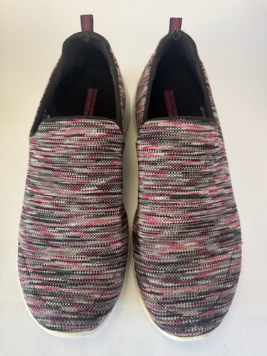 Women size sketchers - women’s, 8