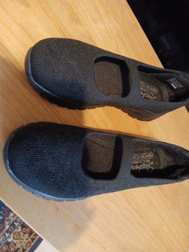 Sketchers size black - sketchers,